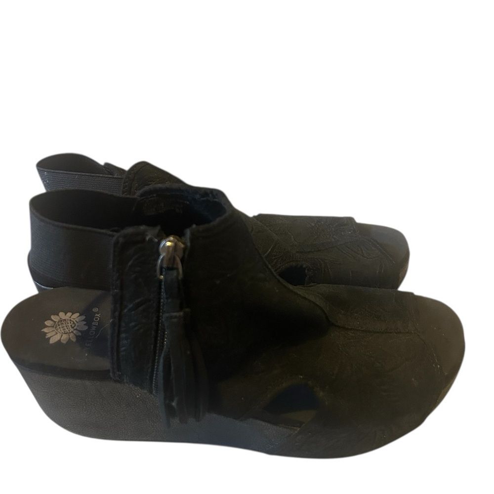 Yellow Box Women’s Black Floral pattern Sheridan Wedges Shoes Sandals  Size 8.5 - Picture 4 of 8